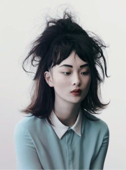 bienenkiste:  Eve Liu photographed by Stephen Ward for Russh May 2010