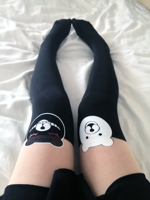 kuripu:  I got the cutest tights today haha u wu You can get them here!! 