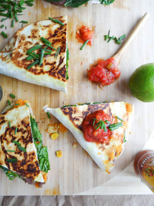 beautifulpicturesofhealthyfood:Sweet Potato + Black Bean Quesadillas - You won’t miss the cheese. Ea