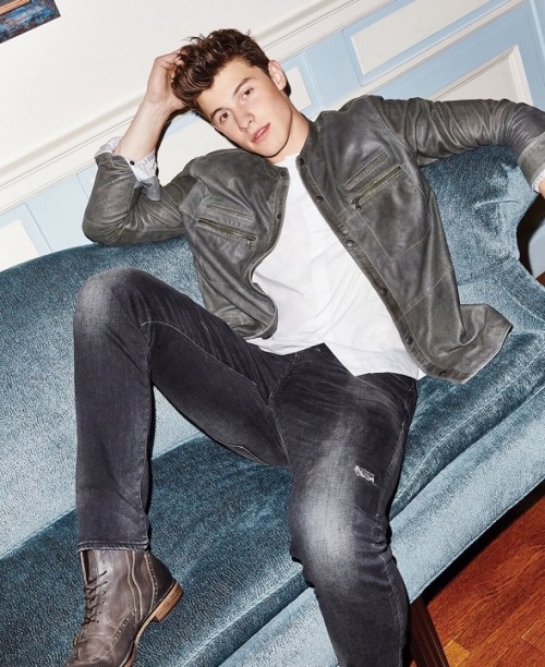 vjbrendan:  ‘Billboard’ Cover Boy: Shawn Mendeshttp://www.vjbrendan.com/2016/08/billboard-cover-boy-shawn-mendes.html