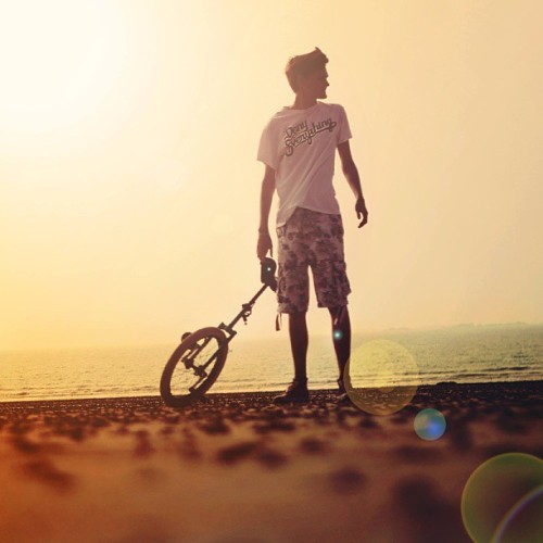 apostrophejosh:  #Denyapparel #deny #apparel #tee #t-shirt #unicycle @denyapparel @denyross