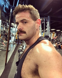 Hairysweatysmelly