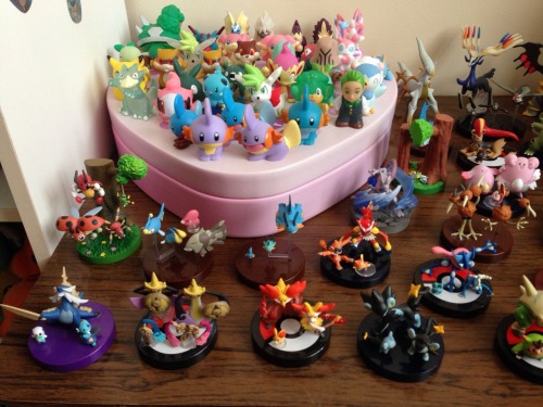 laspider:  Zukans and kid figures.