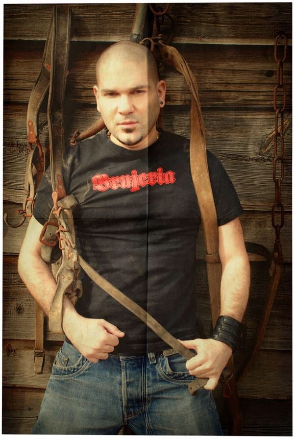 hausoflucichrist:  Guillermo Diaz 