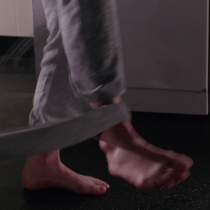 hannibalcharlton:  darnellj2000:   sexypiesgays:  Chris O'Donnel y sus fabulosos