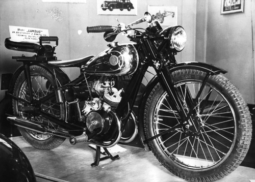 Motocykl SHL 98 “Luksus” (1938).