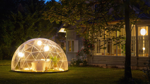 ramheaded-wicca:theyoginigypsy:The Garden Igloo, allowing you to enjoy the outdoors all year round.w