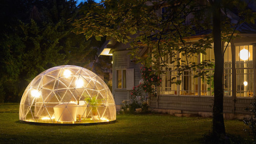 missmountain:The Garden Igloo, allowing you to enjoy the outdoors all year round.