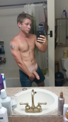 mb300e-me:  ksufraternitybrother:  KSU-Frat Guy: Over 91,000 followers and 62,000 posts.Follow me at: ksufraternitybrother.tumblr.com  Love that phat rod