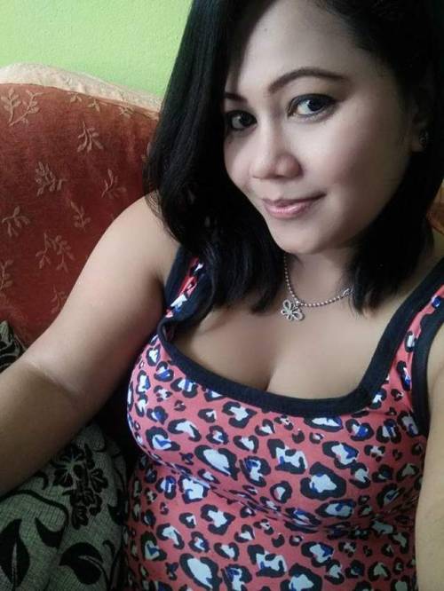 thummeer: panglimahitam1991: Anita. Pregnat 5 bulan dh ni. Cntik² mcm ni main rmai² syok n