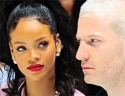 Sex beyonseh:  beyonseh:  why rihanna gossiping pictures