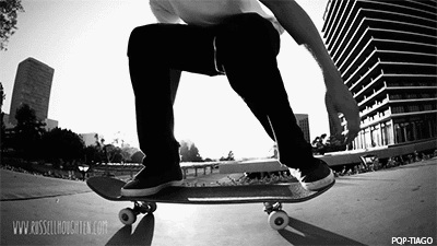 skate0graphy:  she-smiled-at-you-boy:  eatmydeck:  I can’t no comply for shit.
