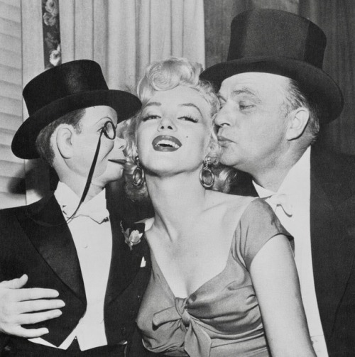 talesfromweirdland: Marilyn Monroe meets Charlie McCarthy in 1952—and almost marries him.