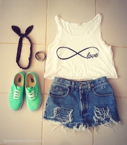 (1) ropa | Tumblr on @weheartit.com - http://whrt.it/18Ew5TO