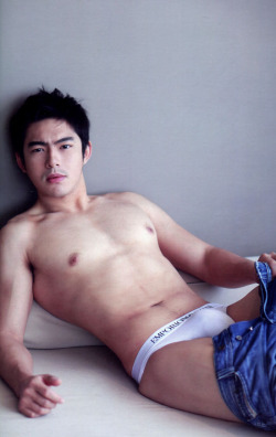 busankim:  http://jskbusan.blogspot.kr/search/label/Asian%20Male%20Models 