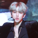 baekhyunlooks: