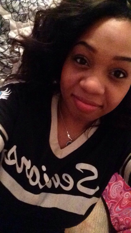 yourpersonalcheerleader:  payneinmyyass:  I’ve been on tumblr for about 4 years and I’ve never posted a selfie for two reasons. I don’t often even take pictures of myself and honestly was just afraid, I had no idea how many black people there were