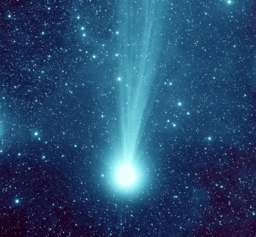 astronomyblog: Comet C/2014 Q2 Lovejoy by Joseph Brimacombe