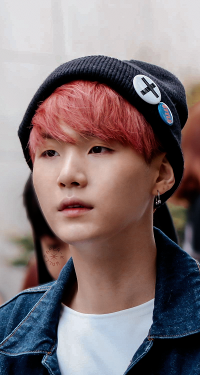 『SUGA』saved? reblog or like© fansites_this hair color was so cute on him <3