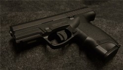 gunrunnerhell:  Steyr M9-A1 A rather futuristic looking polymer framed 9x19mm pistol, the M9-A1 is slightly similar to a Glock but has its own unique differences. One of the most debated features is the use of trapezoid-style sights. It’s more of a