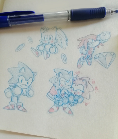 0smallpanda0: Sonic doodles