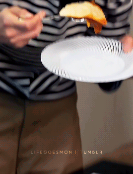He Go Nom