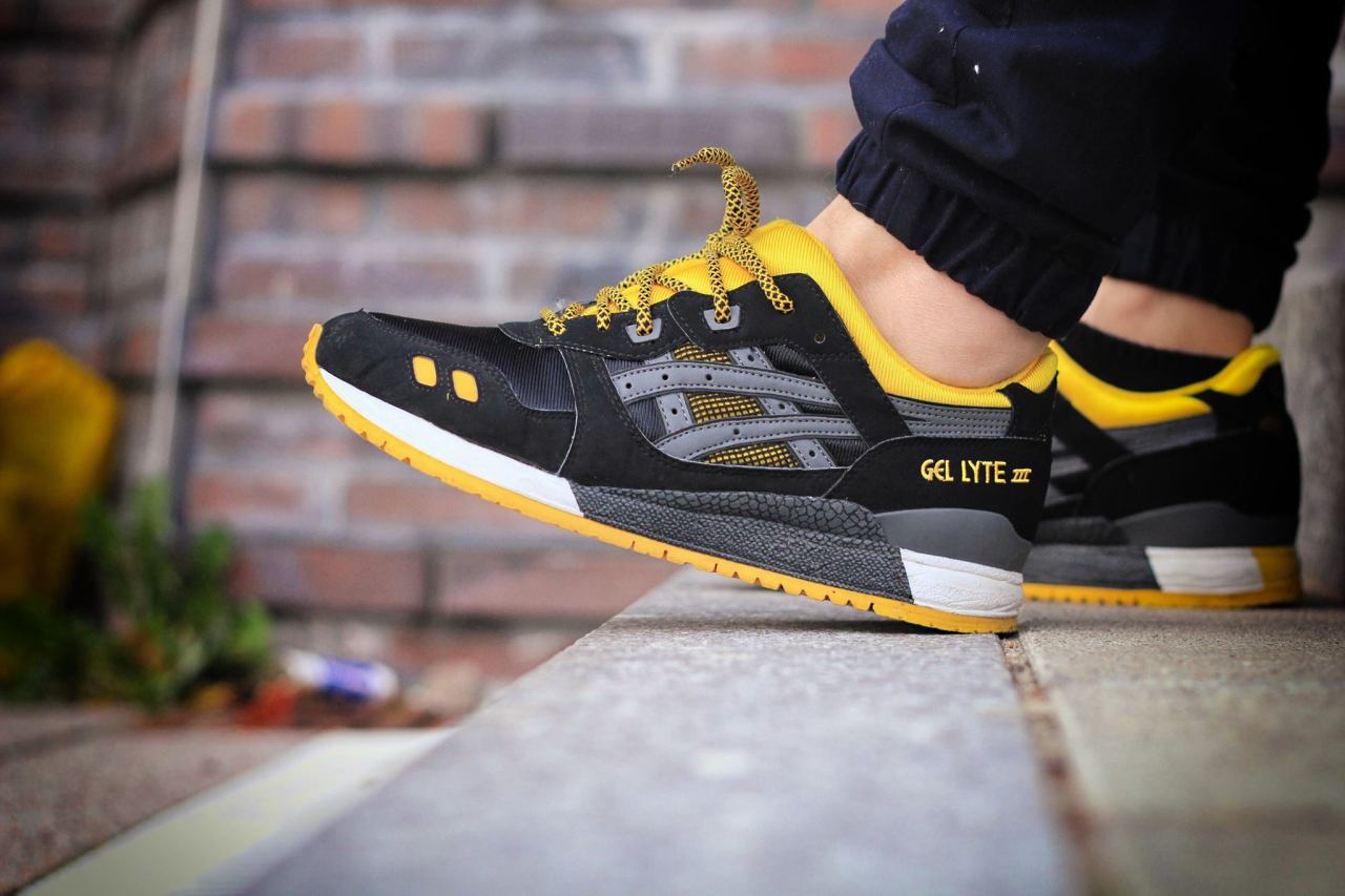 asics gel lyte iii black yellow