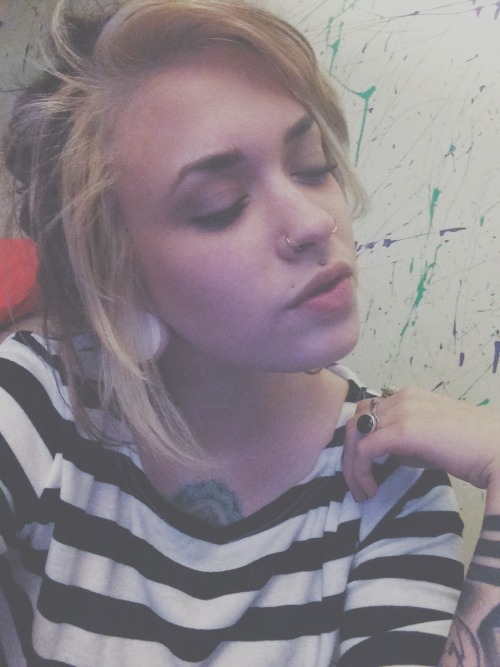 somethingofawolf:  So apparently this is just a few ways my hair has looked in the past 4 months… I have a problem ✨ 