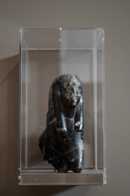 greek-museums:Archaeological Museum of Thessaloniki:  A sphinx basalt figure. It depicts the Egyptia