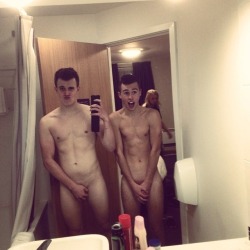 naked-straight-men:  Bathroom selfie.