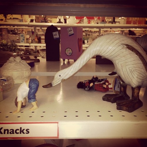 notyoufakebrooklyn:  creativity 👍 #savers #thrifting #ihavesomuchfreetimeatwork #CEO 