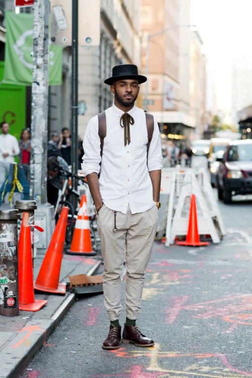 topman:Blogger Martell Campbell dishes some style advice out on how to liven up your chinos http://t