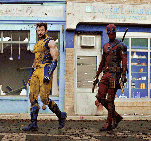 Your World [ Wolverine X Reader ]