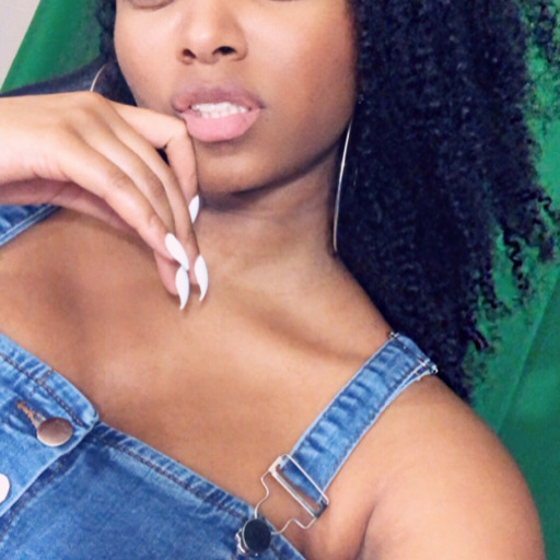 yagurlbubblez:  Boredt 🤷🏽‍♀️