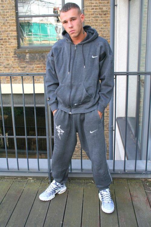 menfromtheweb:  reblog qmax37uk.tumblr.com/archive