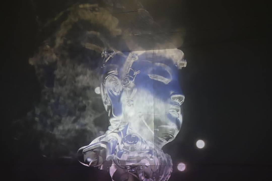 大悲宇宙 太空度李诞 大悲宇宙18modernsky 装置影像 Vaporwave 大悲宇宙 太空度李诞 大悲宇宙18modernsky 装置影像 Vaporwave
