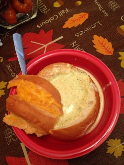 imbatmannnnnnnnn:  I made homemade “copycat” panera bread broccoli cheddar soup!:) so good for rainy days like these.   //  // ]]>