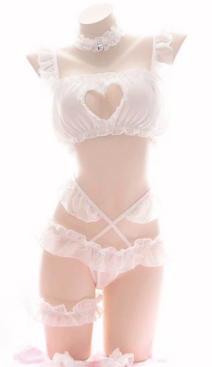 softjoy:peekaboo heart lingerie set// $49.99 (now $39.99)10% discount code: softjoy + free shipping 