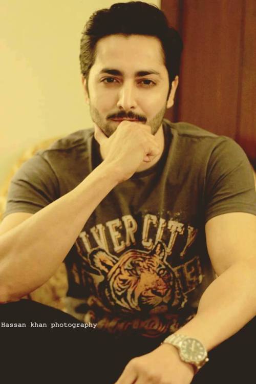 Hot Pakistani Actor Danish Taimoor