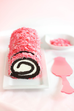 gastrogirl:  snoball cake roll. 