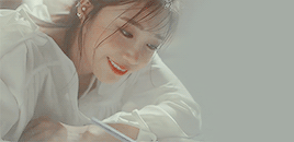 nachaerin:  eunji in pink evolution era for anonymous