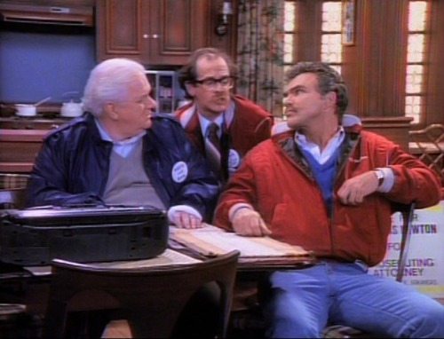 Evening Shade (TV Series) - S1/E14 ’Vote Early and Vote Often’ (1991)Charles Durning as 