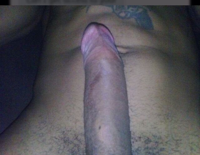 baitnbust:  He so fuckin sexy!!! follow n reblog for more….