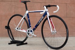 bikeplanet:  CINELLI X RED HOOK CRIT PRIZE BIKES