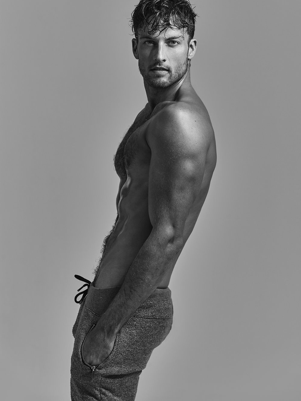 jean-le-photographe:  hnbw:  Rohan Maclaren by Paul Fitzgerald  Follow me : http://jean-le-photographe.tumblr.com/archive