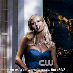 smile-and-press-on:remember that time Paris Hilton made fun oh herself on Supernaturallikethis actua