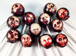 chastitytonight:  12 Zombie Halloween Candy6 Zombie CandyEerie Eyeball Lollipops