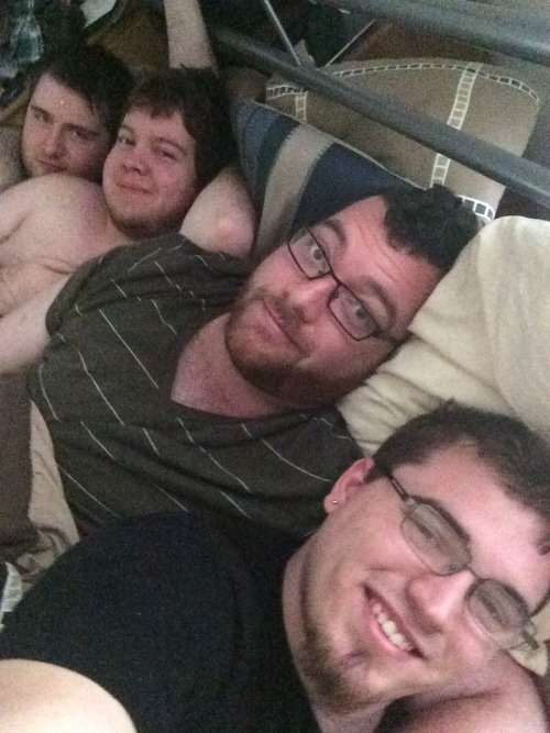 rbookbakes:  Group bed selfie pt. 2 : ) 