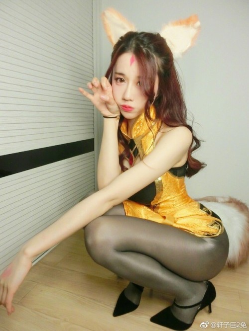 轩子巨2兔 好诱惑的一双腿