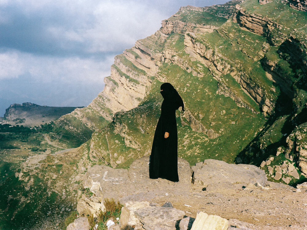 5centsapound:  Yumna Al-Arashi: The Hijab as Power: Explorations in Northern Yemen